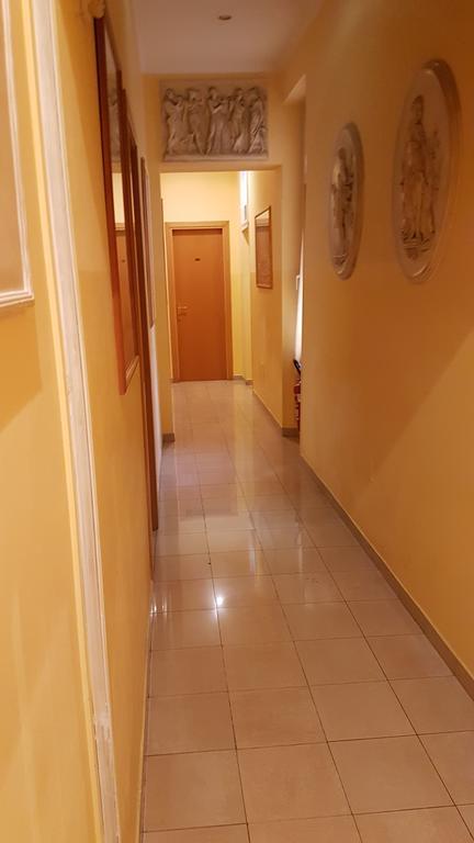 Soggiorno Comfort Рим Екстериор снимка